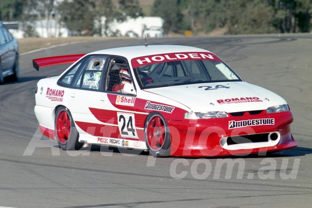 97027 -  Paul Romano, VS Commodore - ATCC Oran Park 1997 - Photographer Marshall Cass