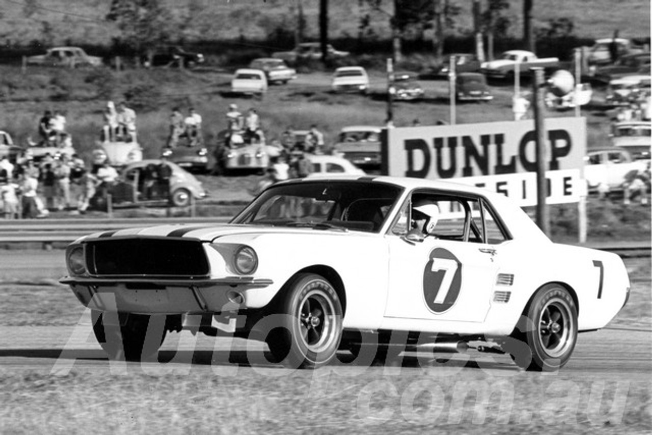 67096 - Greg Cusack, Mustang - ATCC Lakeside 30th July 1967