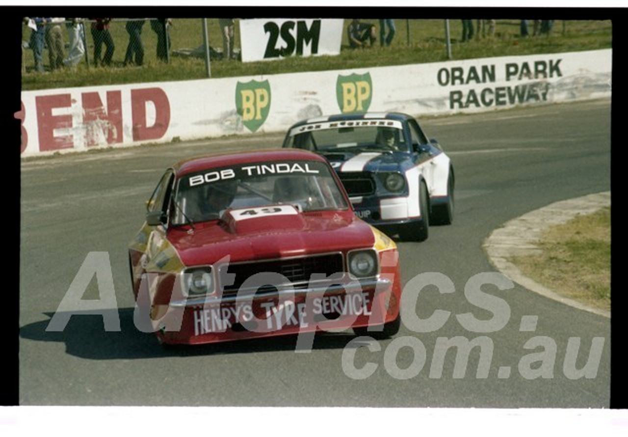 Bob Tindal, Torana & Joe McGinnes, Mustang - Oran Park  23rd August 1981 - Photographer Lance Ruting