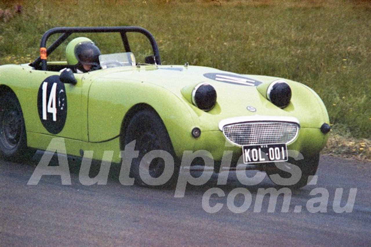 72592 - Austin Healey Sprite, Phillip Island 1972 - Photographer Peter D'Abbs