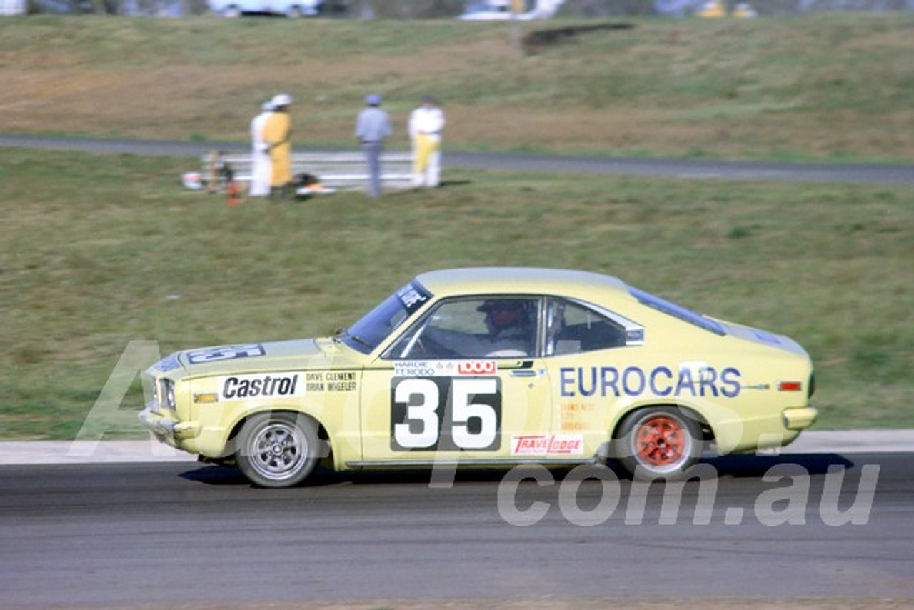 75267 - Dave Clement, Mazda RX3 - Oran Park 1975 - Photographer Lance J Ruting