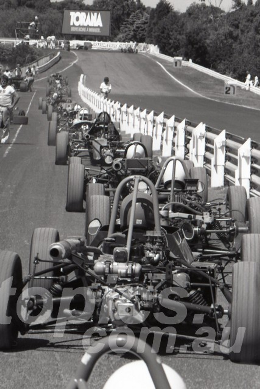 77210 - Formula Fords - Sandown - 20th February 1977 - Photographer Peter D'Abbs