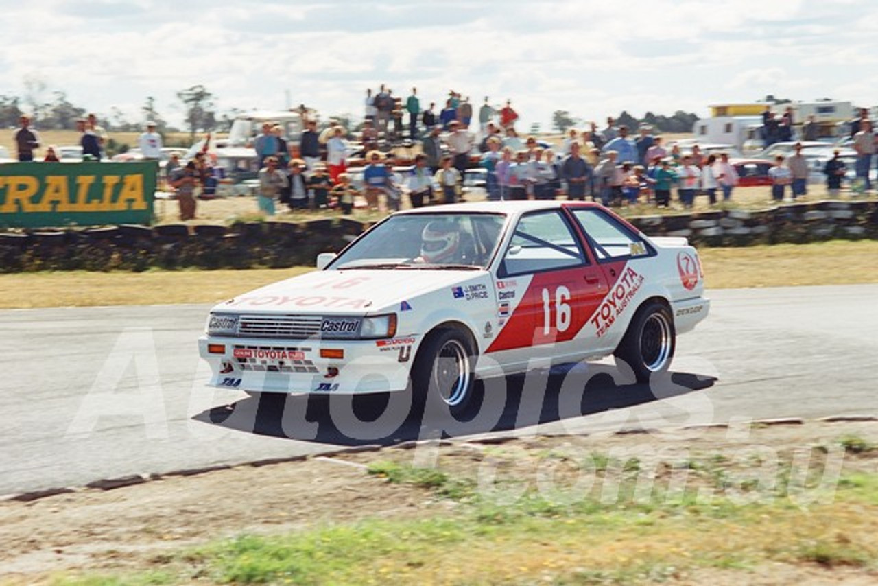 86121 - John Smith, Toyota Corolla - Symmons Plains, 9th March 1986 - Photographer Keith Midgley