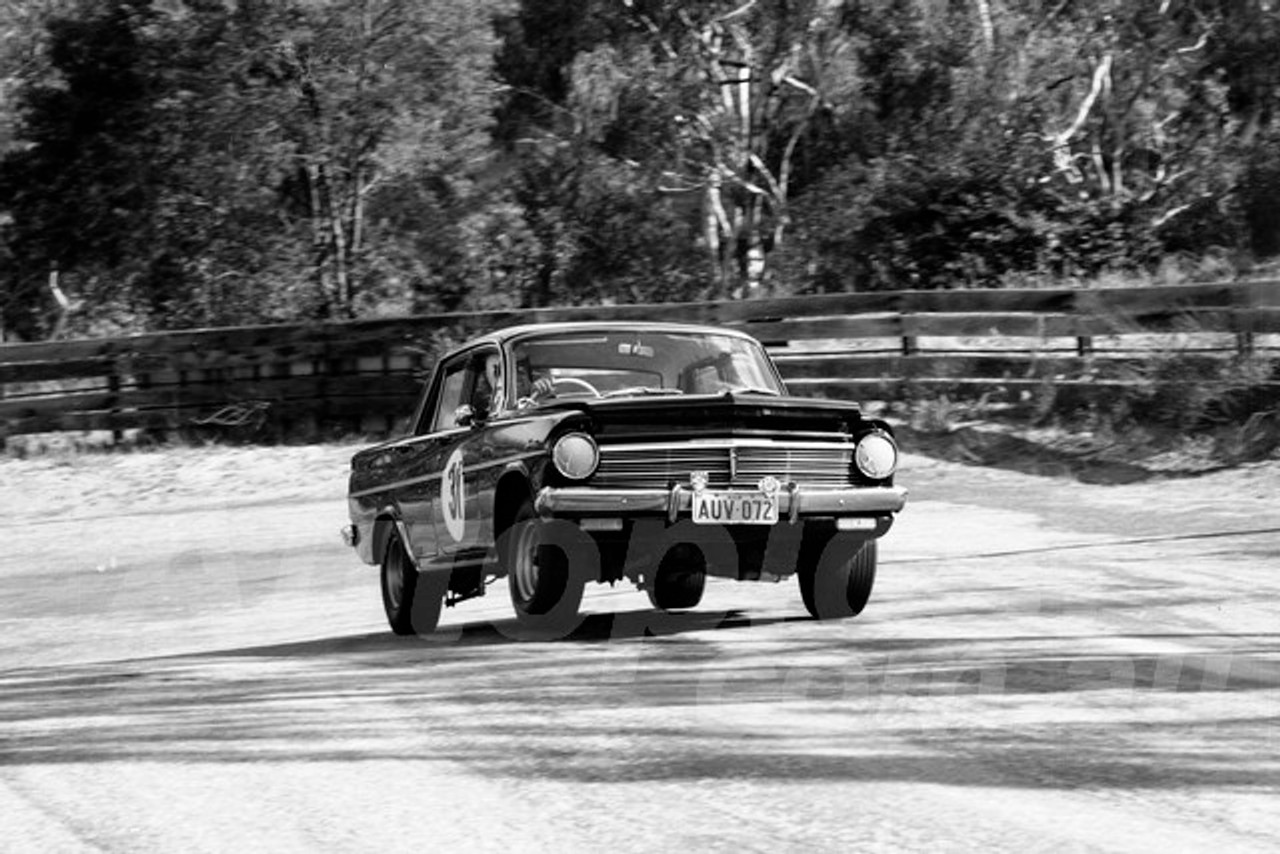 67320 - Brian Mayman EH Holden 179 - Australian Hill Climb Championships Bathurst 26th November 1967 - Photographer Lance J Ruting