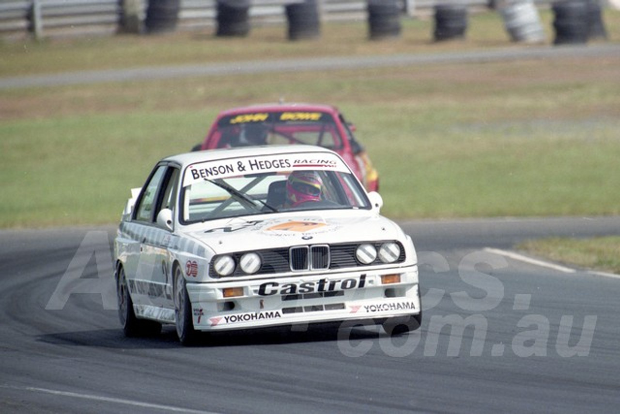 92126 - Paul Morris,BMW M3 - Lakeside 3rd May 1992 - Photographer Marshall Cass