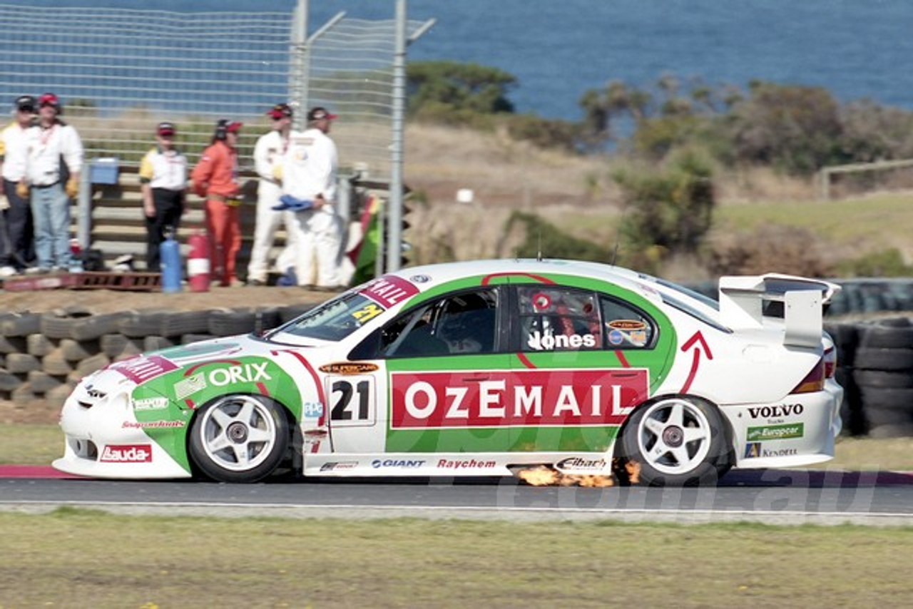 202741 - Brad Jones, Falcon AU - Phillip Island 2002 - Photographer Marshall Cass