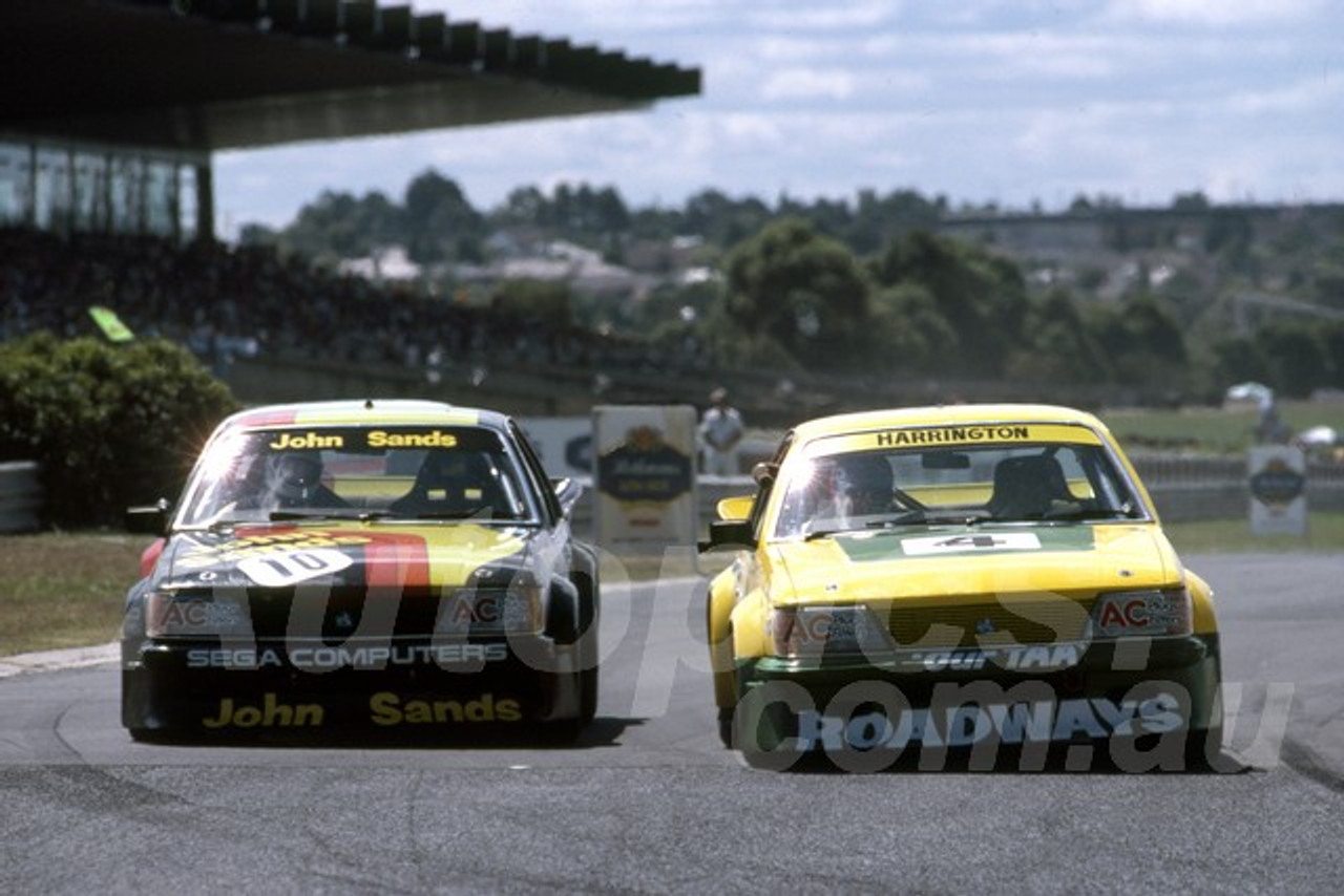 84608 - Rusty French & Steve Harrington, VH Commodore - 1984 ATCC - Sandown