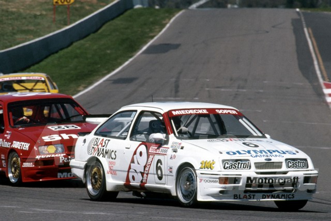 88806 - ANDREW MIEDECKE / STEVE SOPER, Ford Sierra - Bathurst 1000, 1988 - Photographer Lance J Ruting