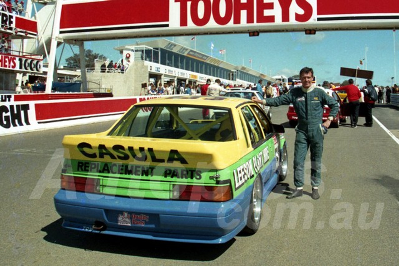 88858 - JOHN LEESON / GARRY WILLMINGTON, Commodore VL - Bathurst 1000, 1988 - Photographer Lance J Ruting