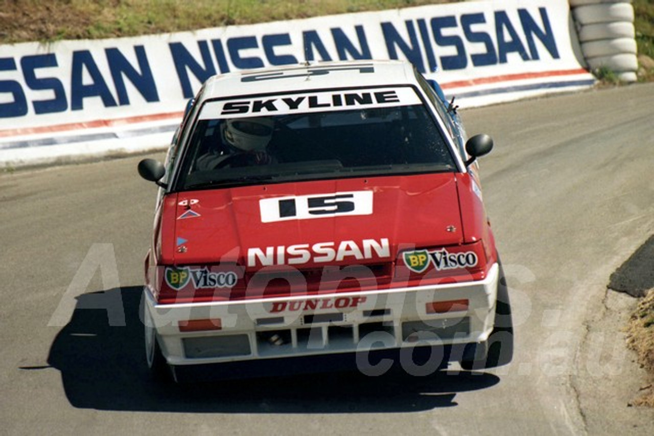 88889 - GLENN SETON / ANDERS OLOFSSON, NISSAN SKYLINE - Bathurst 1000, 1988 - Photographer Lance J Ruting