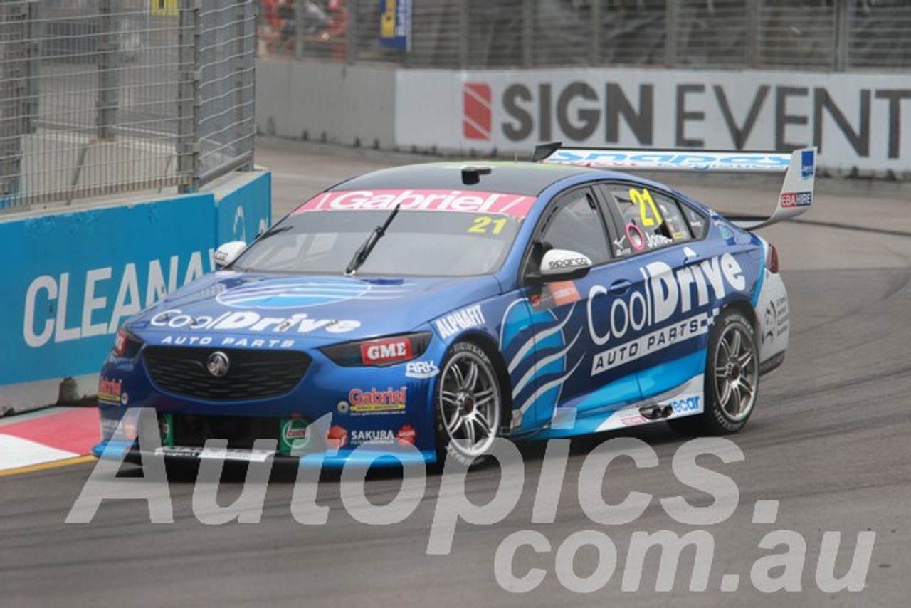 19051 - Macauley Jones, Holden Commodore ZB - Newcastle 2019