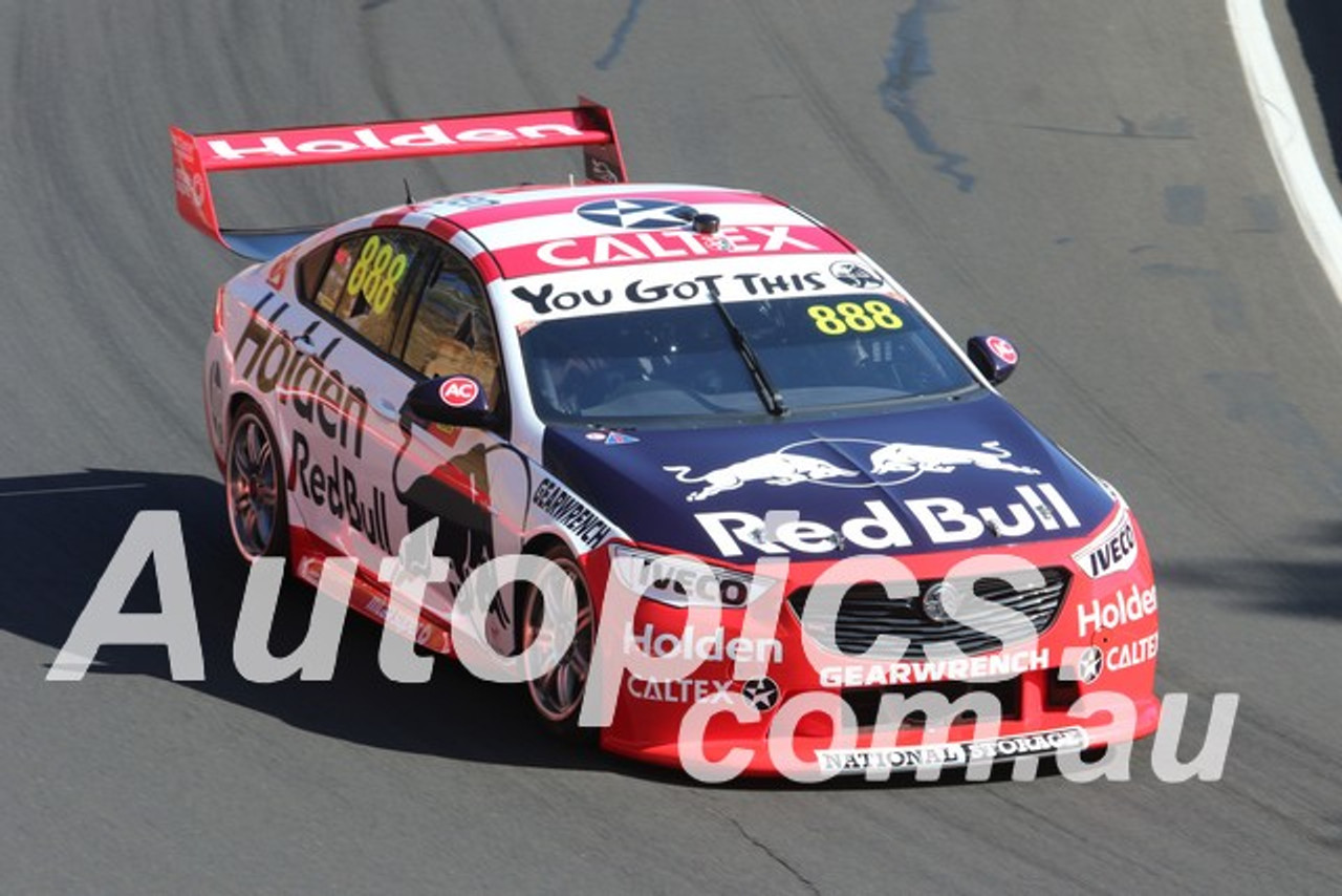 19395 - Craig Lowndes & Jamie Whincup, Holden Commodore ZB - Bathurst 1000, 2019
