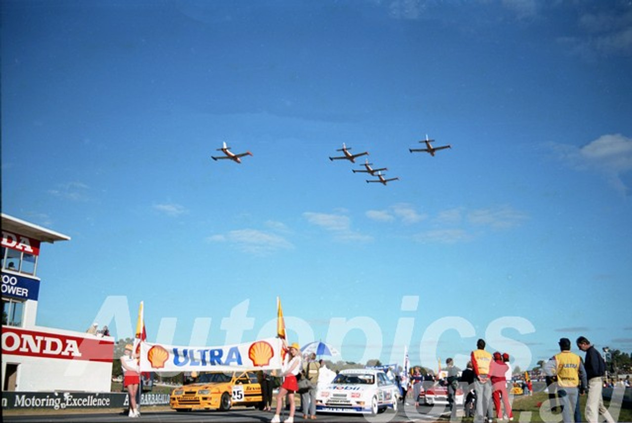 90046 - Peter Brock, Sierra RS500 - Wanneroo  24th June 1990 - Photographer Tony Burton