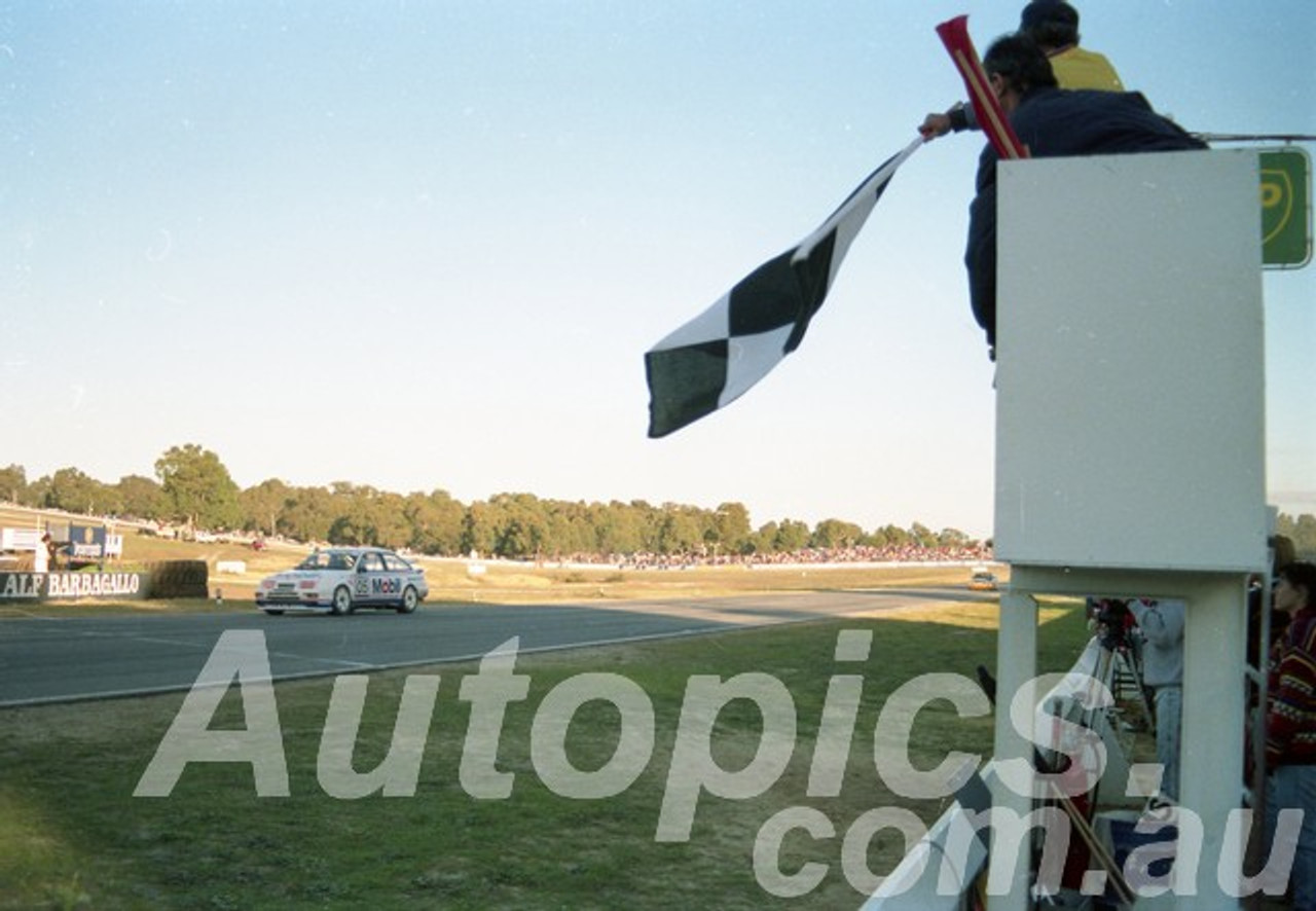 90058 - Peter Brock, Sierra RS500 - Wanneroo  24th June 1990 - Photographer Tony Burton