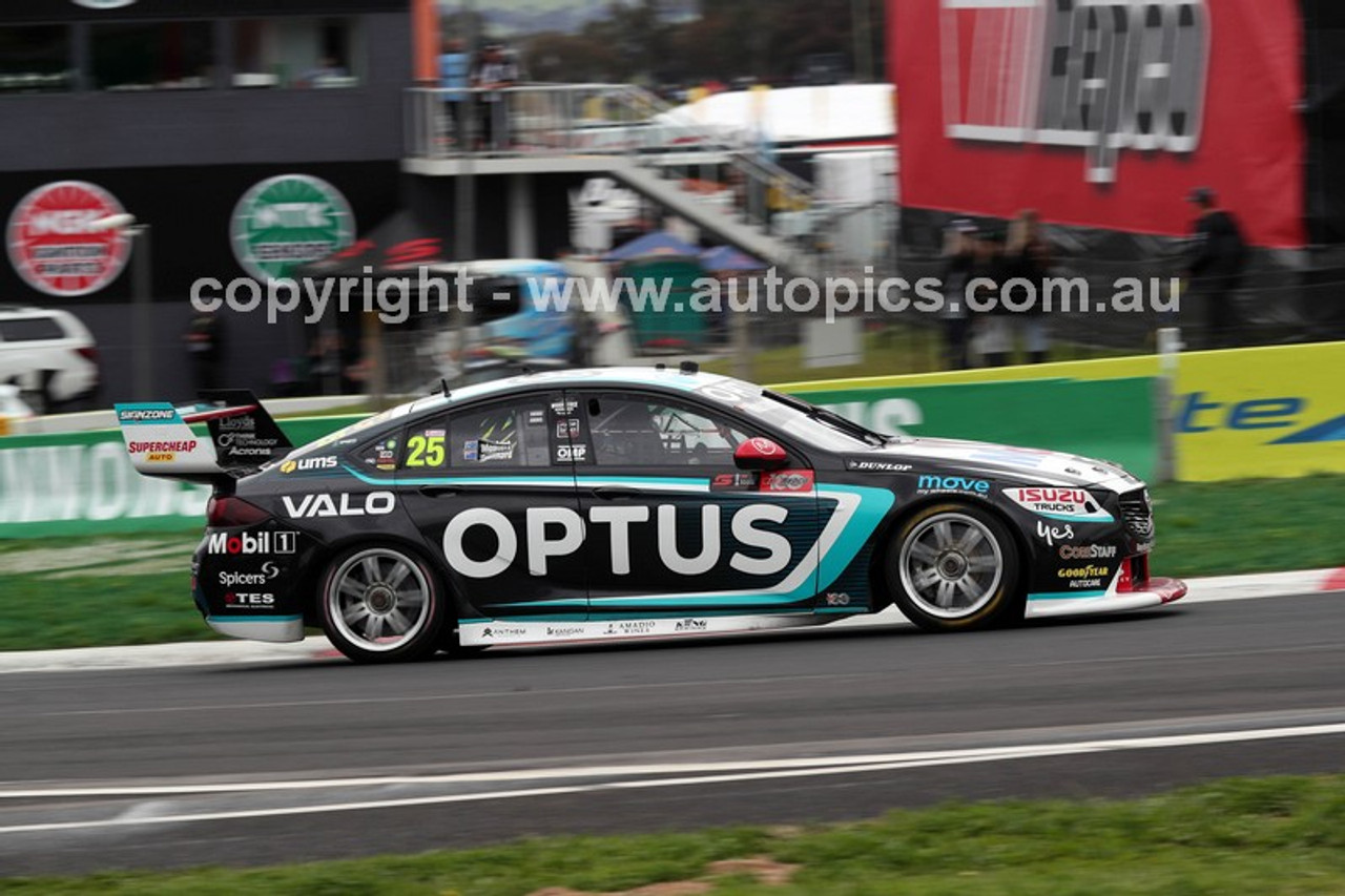 2022729 - Chaz Mostert - Fabian Coulthard - Holden Commodore ZB - Supercars - Bathurst, REPCO 1000, 2022