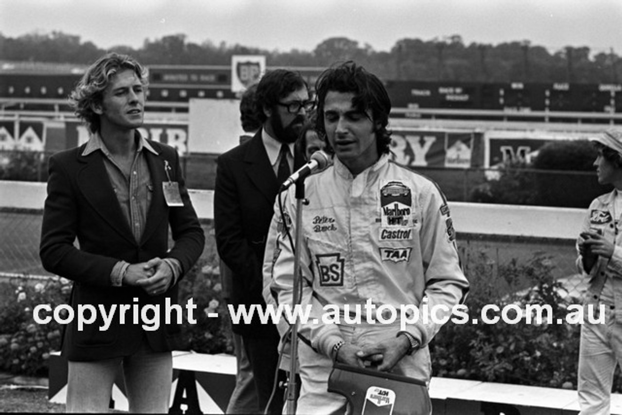 74223 - Peter Brock - Sandown 1974 - Photographer Peter D'Abbs