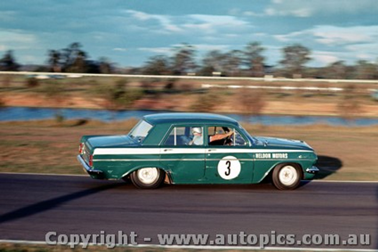 65054 - B. Muir - EH S4  Holden  -  Warwick Farm 1965 - Photographer Richard Austin