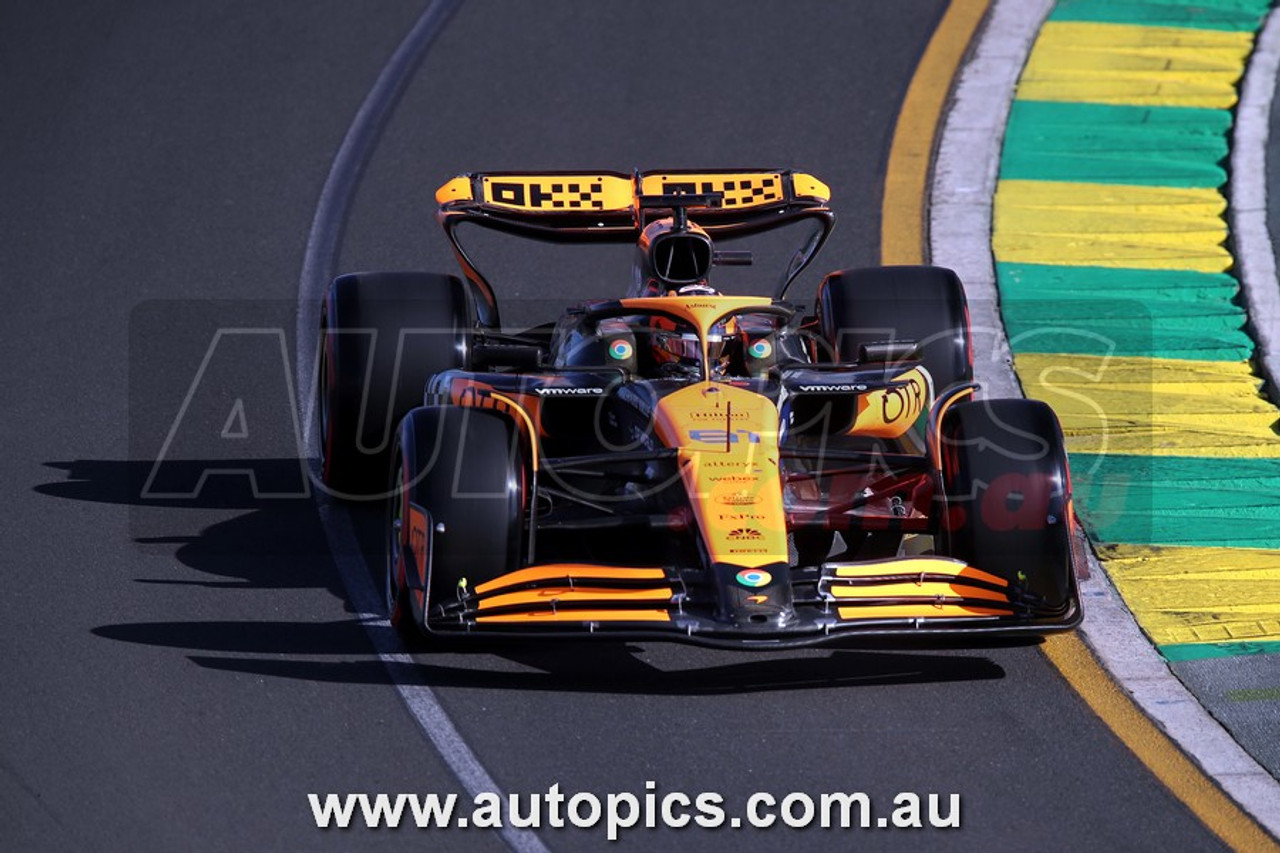 24AP03JS3030 - Formula 1 -  Rolex Australian Grand Prix,  Albert Park Grand Prix Circuit,  Oscar Piastri - McLaren Mercedes, Car #81 , 2024