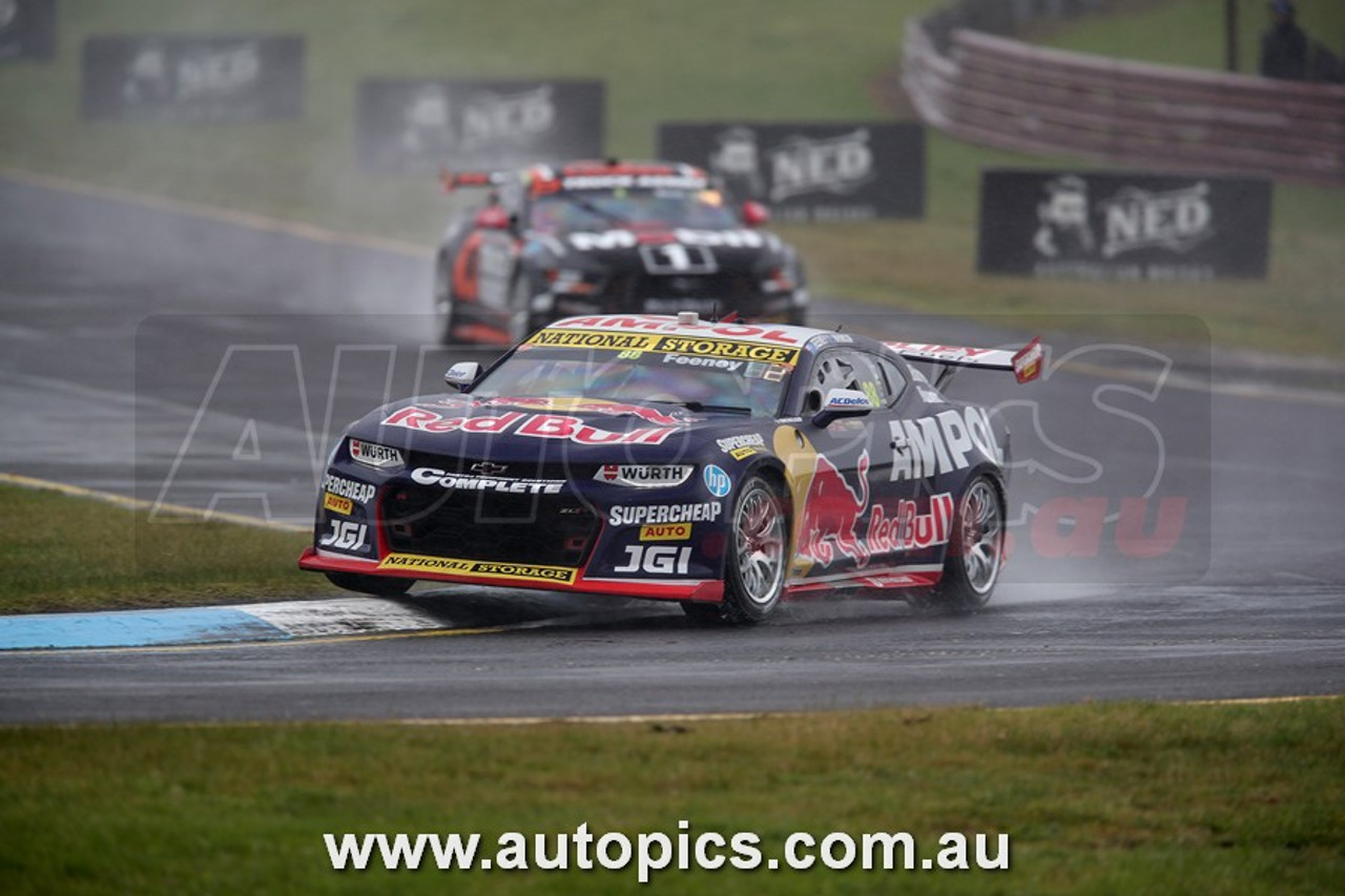 24SA09JS7019 - Broc Feeney & Jamie Whincup - 2024 Penrite Oil Sandown 500,  Sandown International Raceway, 2024 - Chevrolet Camaro ZL1 - Photographer - James Smith