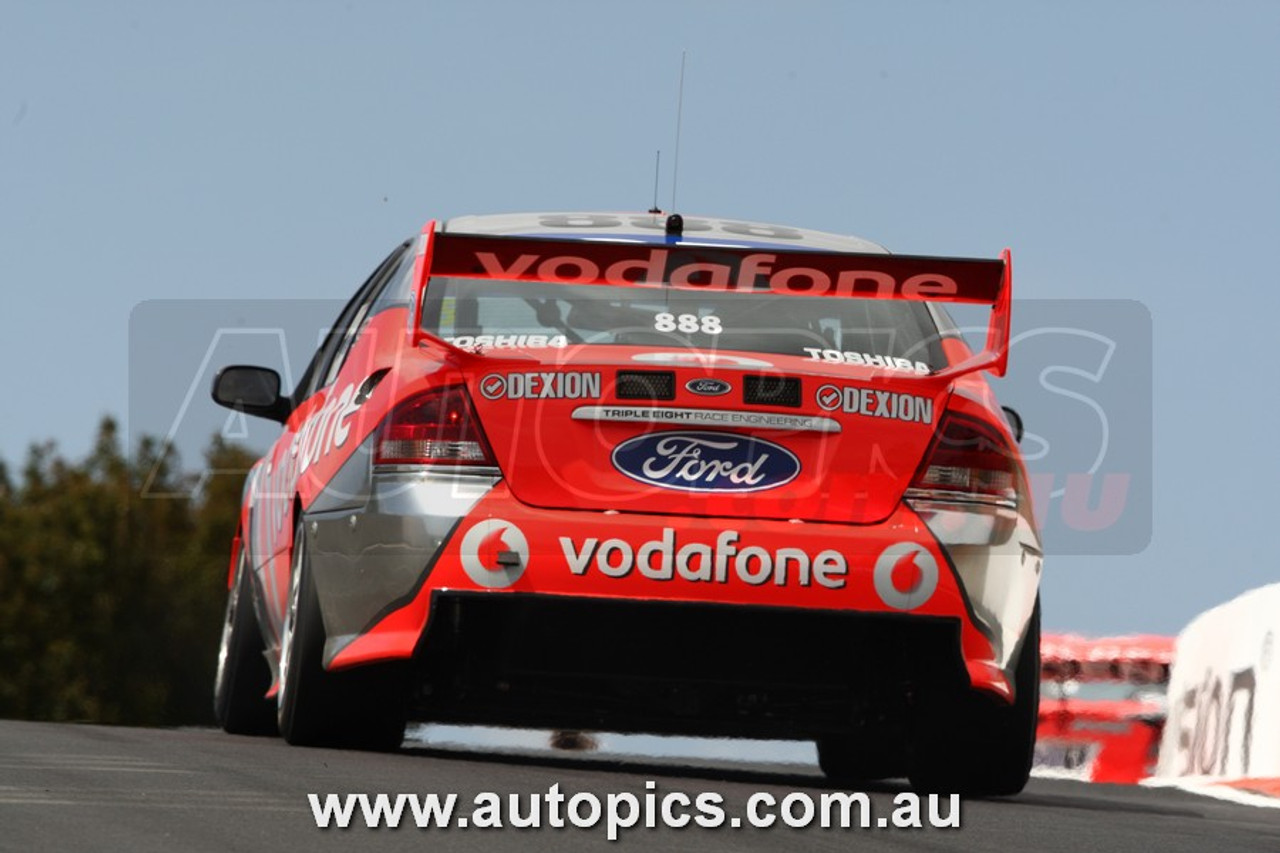 07BA10MC7007 - Craig Lowndes & Jamie Whincup - Supercheap Auto Bathurst 1000, 2007, Mount Panorama 2007, Ford Falcon BF - Photographer - Marshall Cass