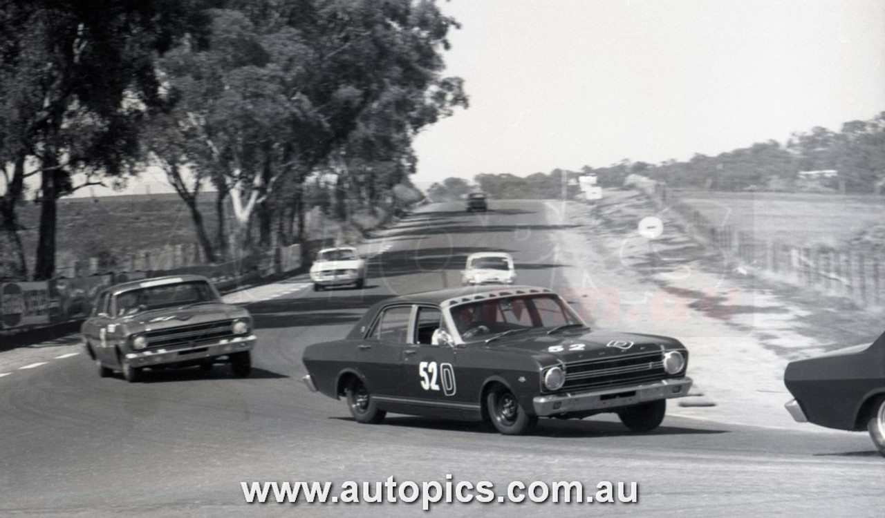 67BA10UK7001 - Gallaher 500, Bathurst, 1967, Fred Gibson & Harry Firth, Ford Falcon XR GT