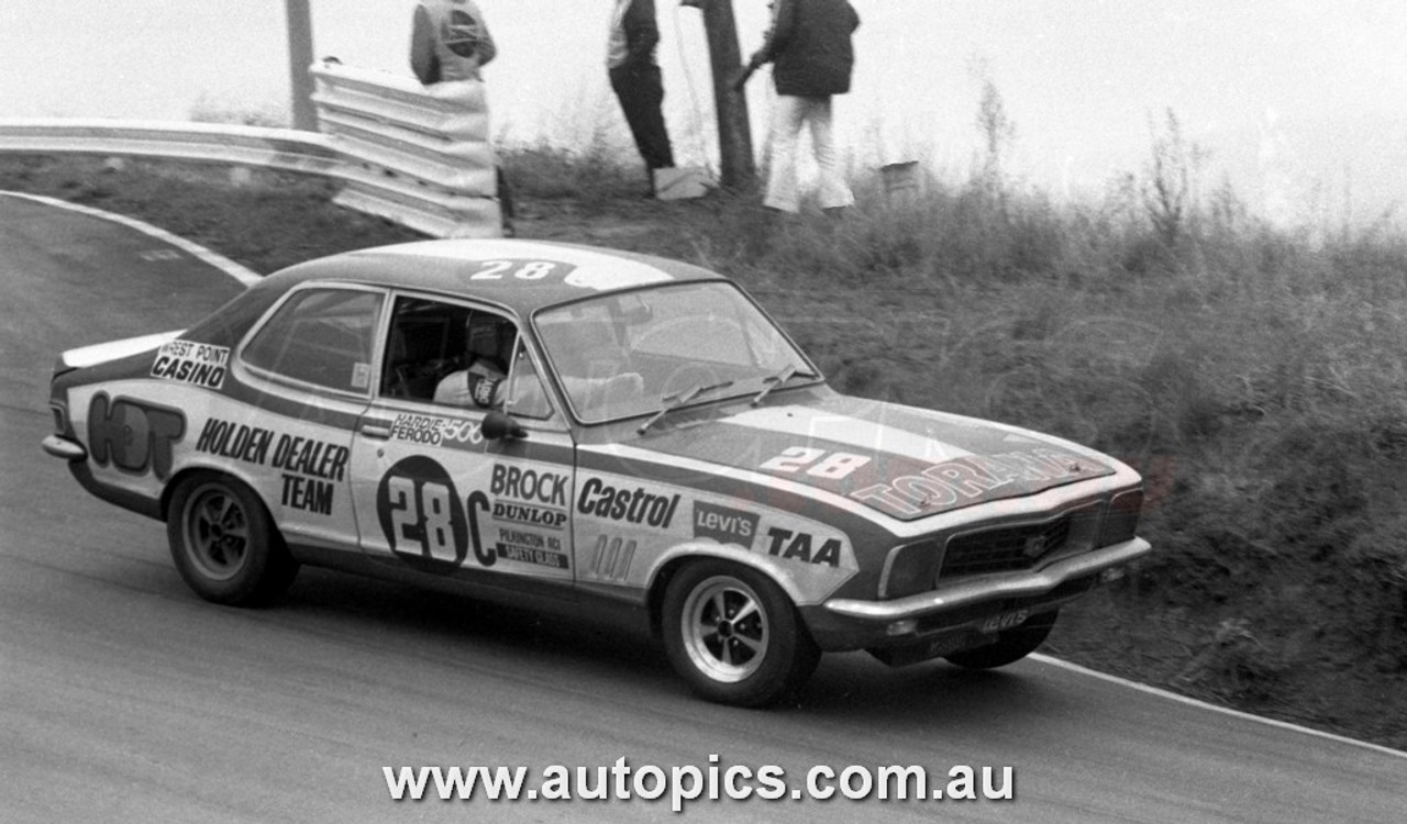 72BA04LR7006 - Peter Brock, Hardie Ferodo 500, Bathurst,  1972, Holden Torana XU1 - Photographer -  Lance Ruting 