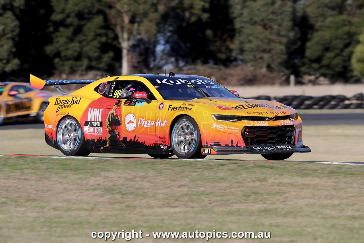 25SP05JS7099 - Macauley Jones, Snowy River Caravans, Tasmania Super 440, Symmons Plains International Raceway, 2025, Chevrolet Camaro ZL1 - Photographer - James Smith
