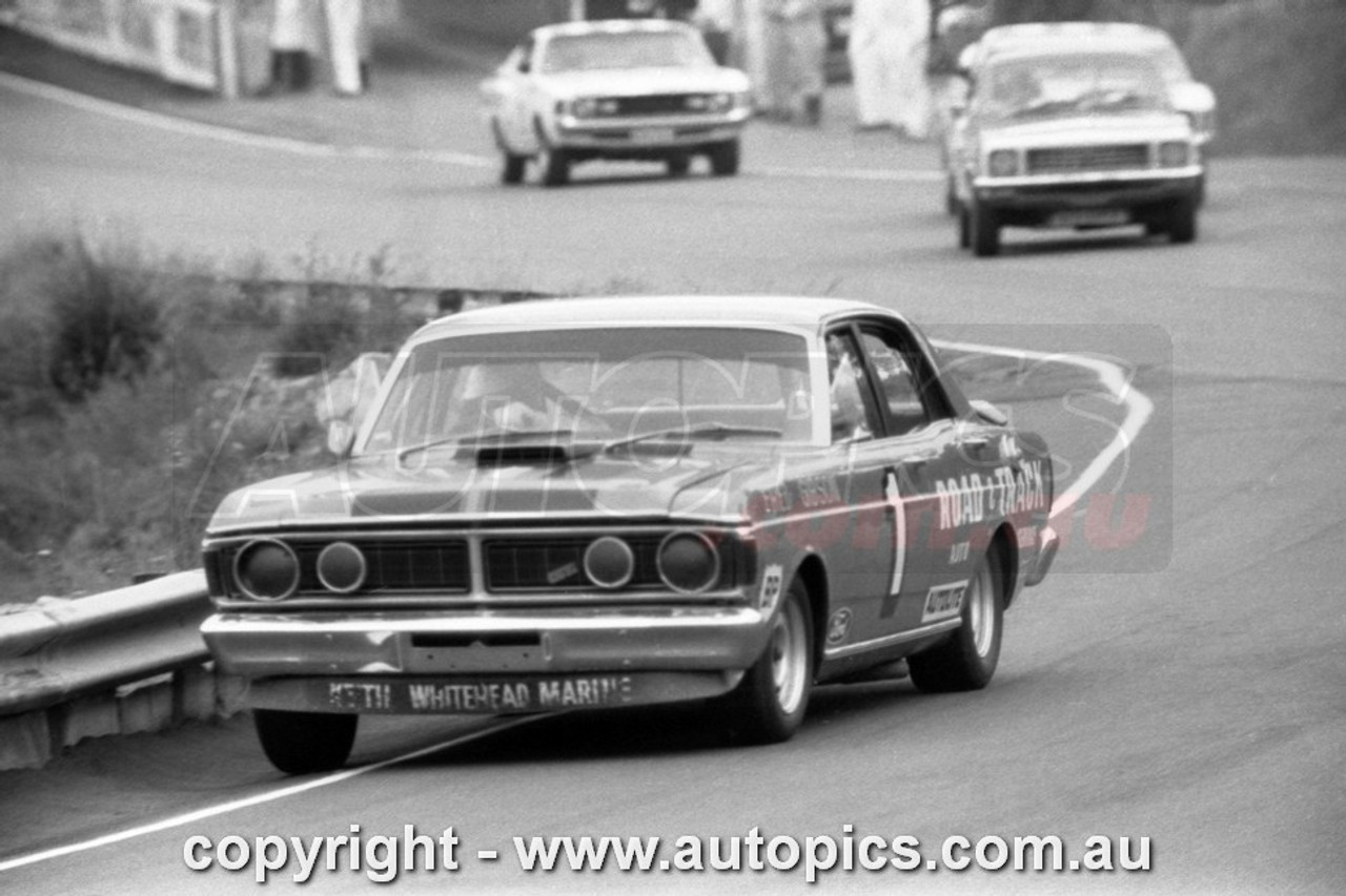72AM003LR7003 - Fred Gibson, National Open Meeting, Amaroo Park Raceway,  5th March, 1972, Ford GT-HO - Photographer - Lance J Ruting