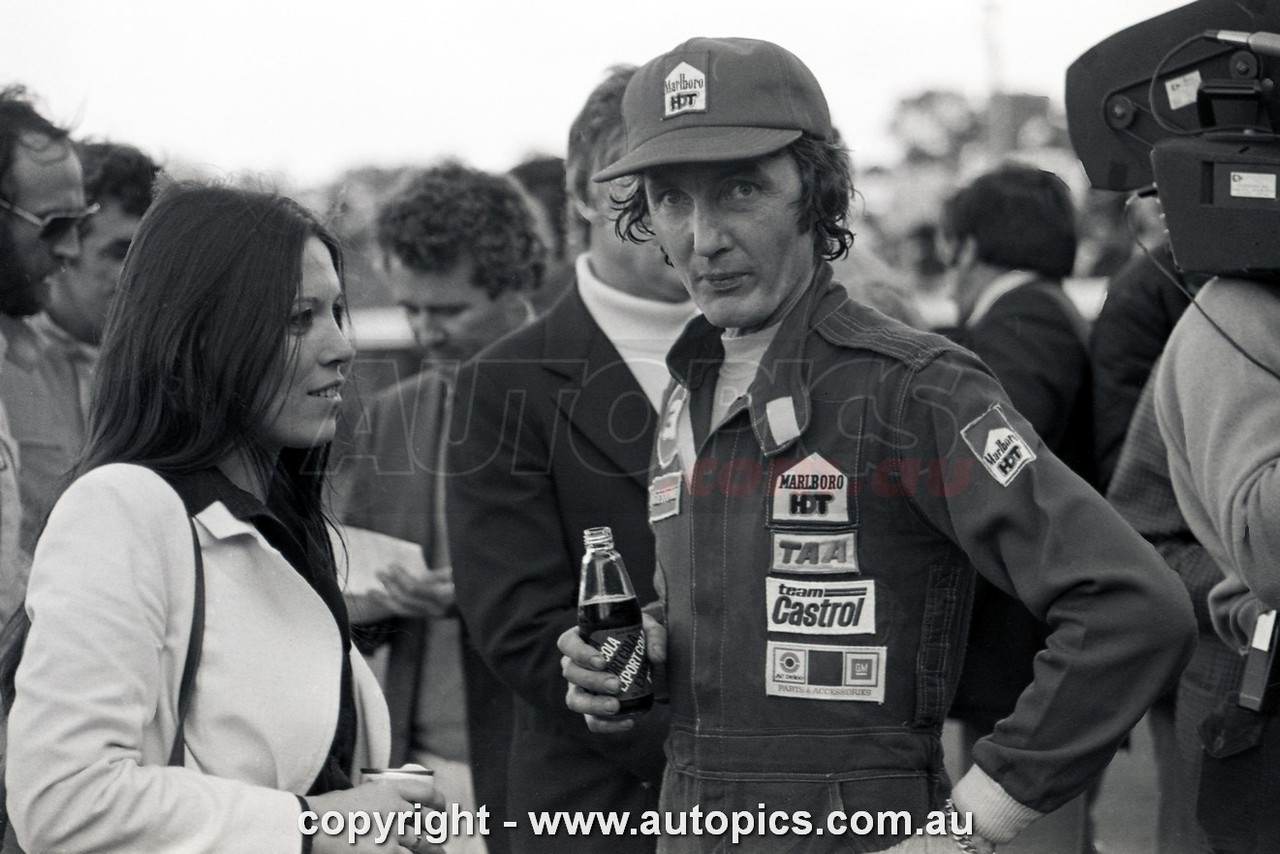 79SA09PD7036 - John Harvey, Hang Ten 400, Sandown International Motor Raceway, 9th September, 1979, Holden LX Torana SS A9X Hatchback - Photographer Peter D'Abbs