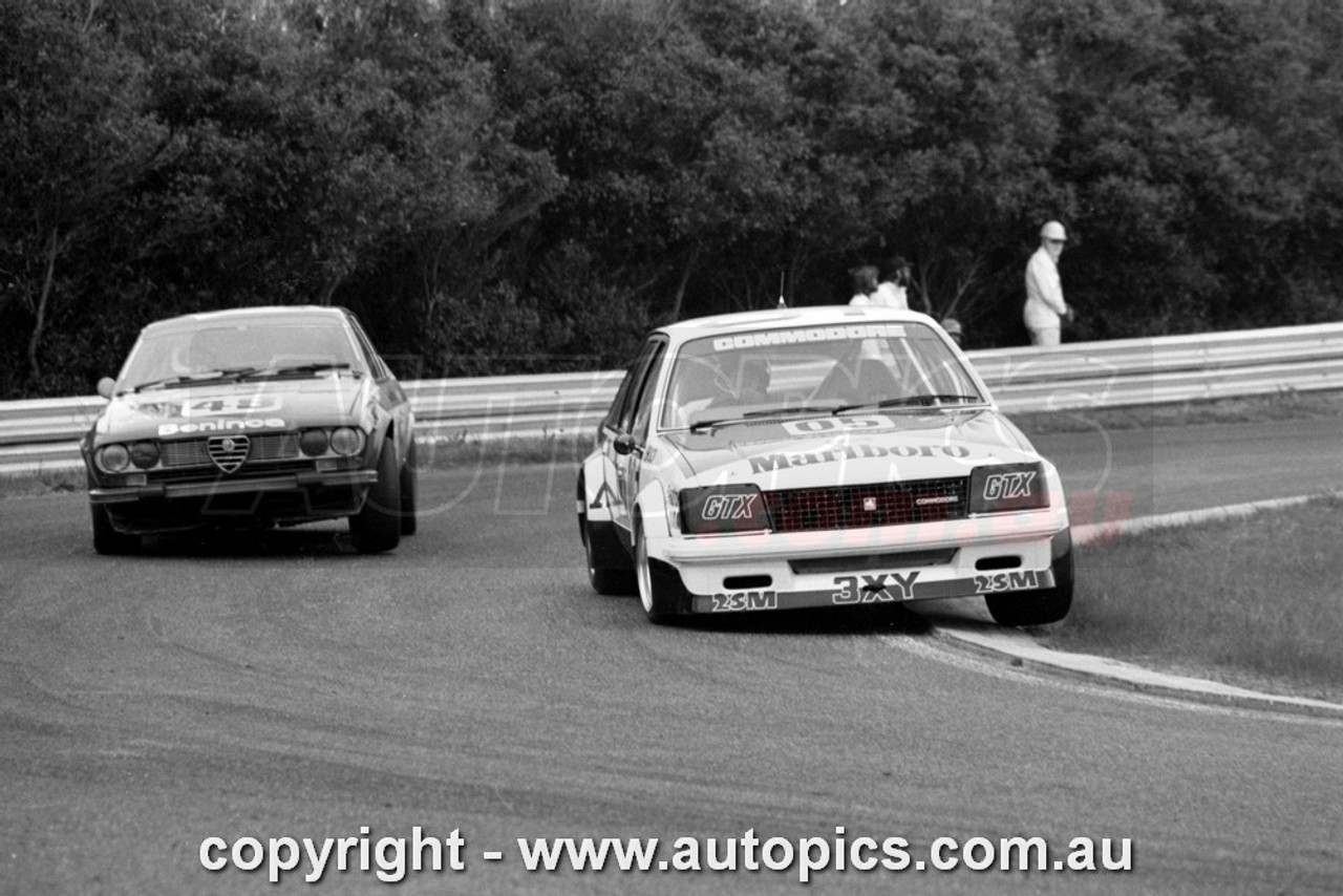 80SA09PD7005 - Peter Brock, Hang Ten 400, Sandown International Motor Raceway, 10th September, 1980, Holden Commodore VC  - Photographer Peter D'Abbs