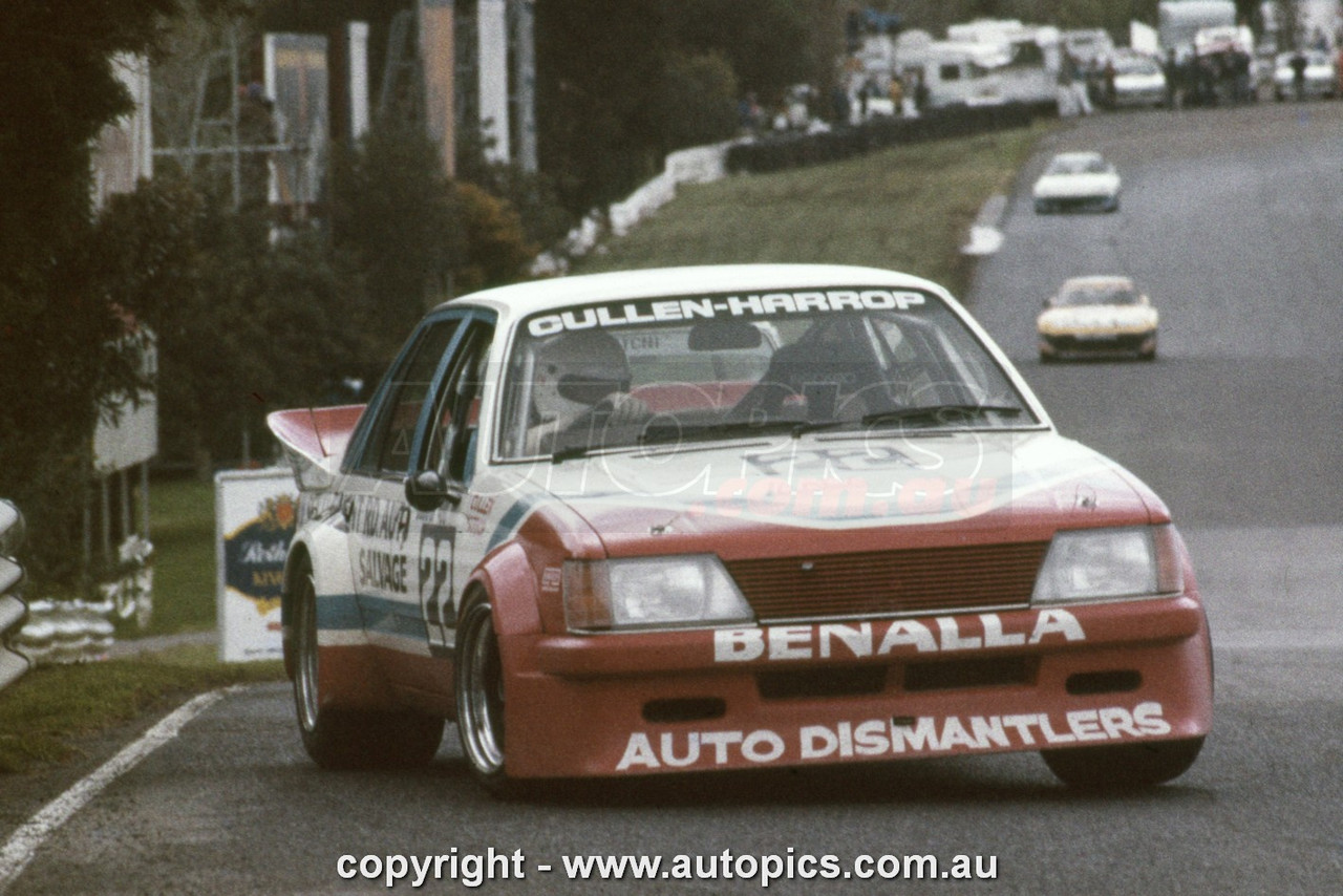 83SA09RS7021 - Warren Cullen & Ron Harrop, Castrol 400, Sandown International Motor Raceway, 11th September, 1983, Holden Commodore VH SS - Photographer Ray Simpson