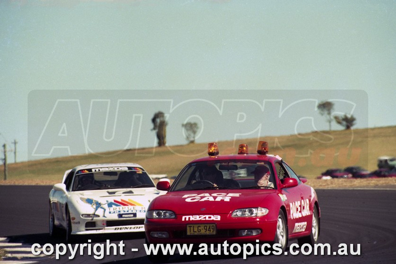95EC08LR7005 - John Bowe & Dick Johnson, Eastern Creek, 12 Hour, 27/08/1995, Mazda RX-7 SP, WINNERS - Photographer Lance J Ruting