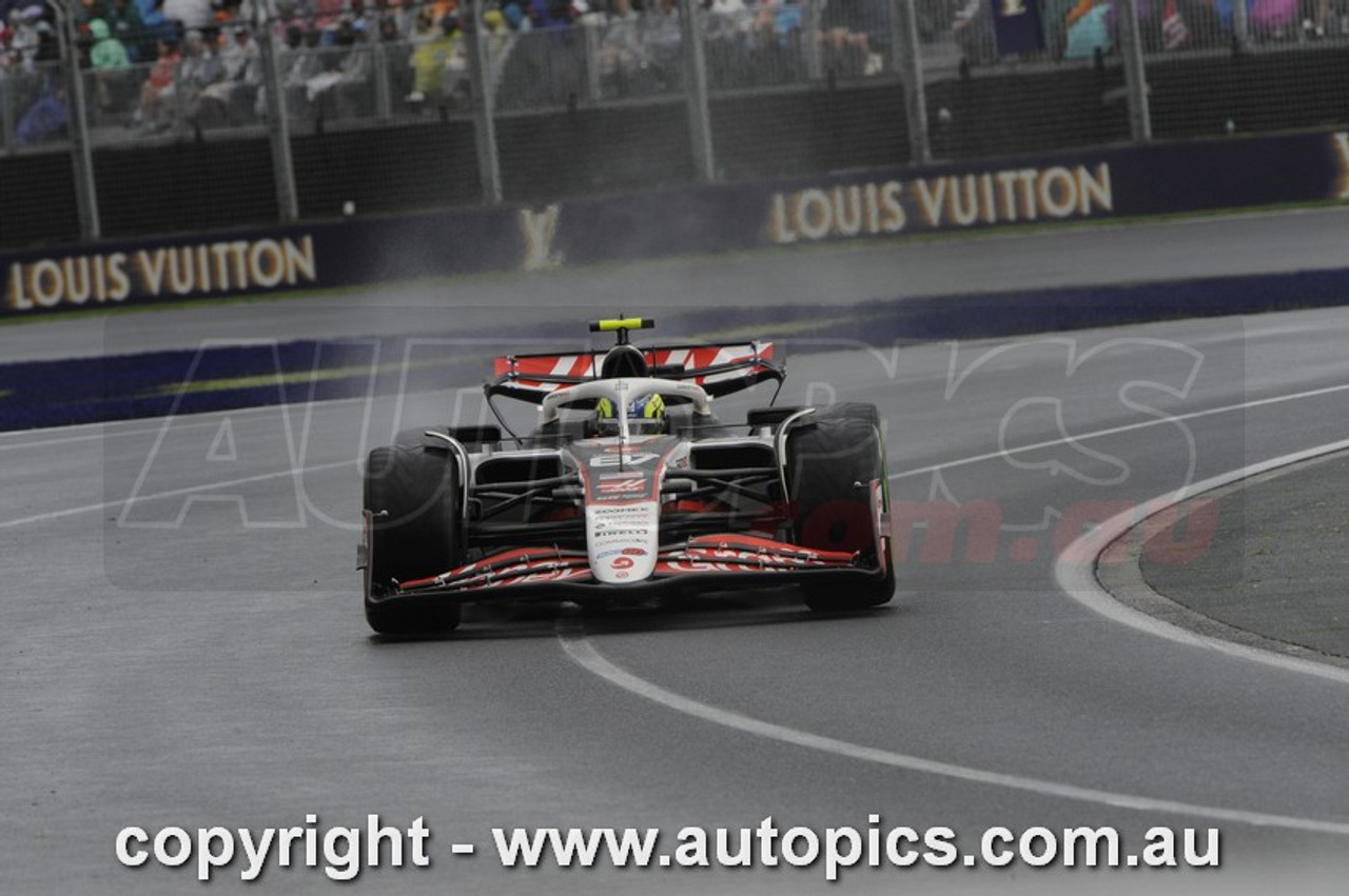 25AGP03RB3024 - Oliver Bearman, Formula 1 Louis Vuitton Australian Grand Prix, Melbourne Grand Prix Circuit, 14–16th of March, 2025, Haas-Ferrari