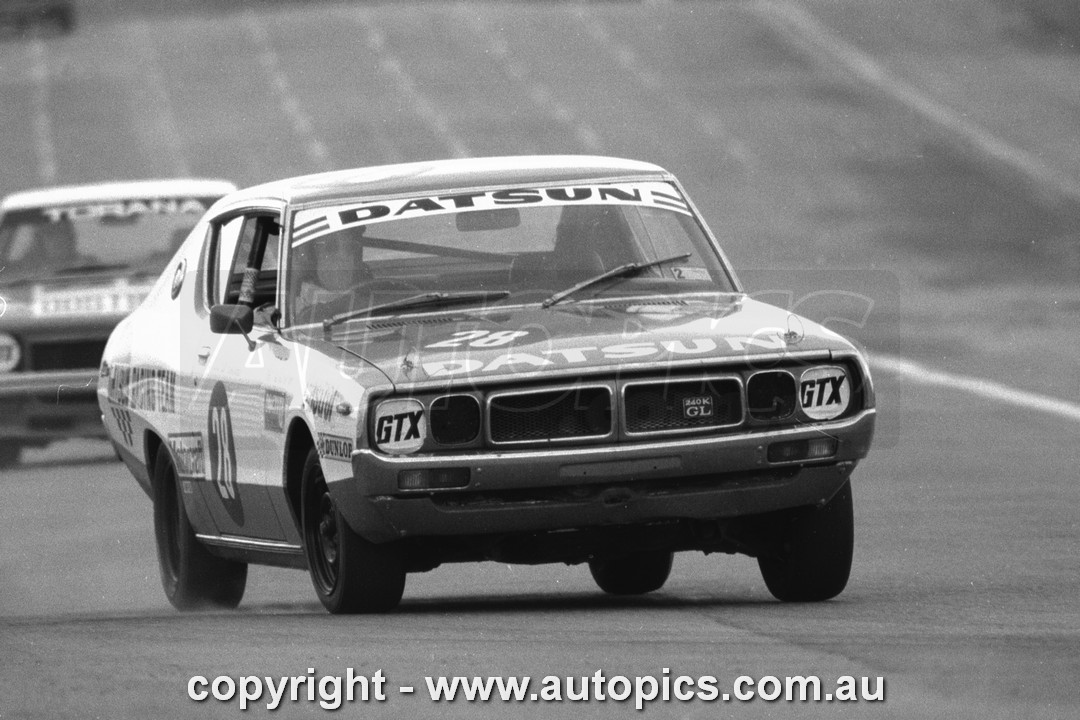 74BA10LR7032 - Stewart McLeod & Doug Whiteford, Hardie Ferodo 1000, Bathurst, 1974, Datson 240K GL - Photographer Lance Ruting