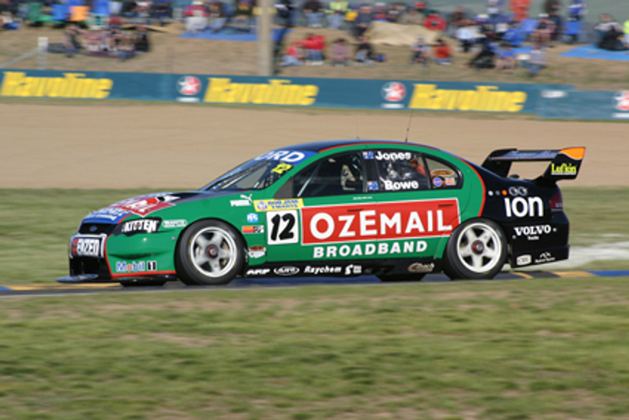 204709 - John Bowe / Brad Jones -  Ford Falcon -  Bathurst 2004