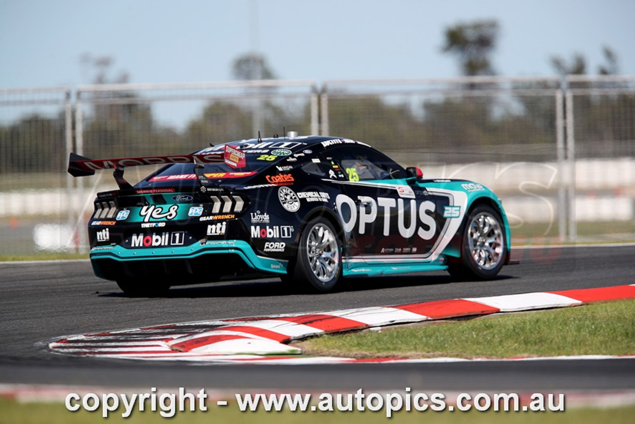 25TB09JS7042 - Chaz Mostert & Fabian Coulthard, Airtouch 500 At The Bend, The Bend Motorsport Park - International, 14th of September, 2025, Ford Mustang GT - Photographer James Smith