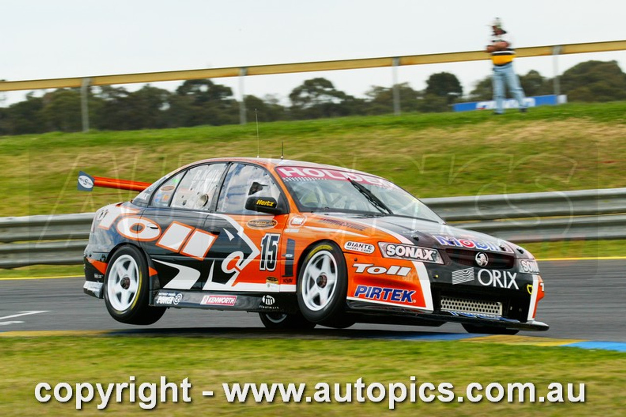 06SA09MC7006 - Rick Kelly & Todd Kelly, Sandown Betta Electrical 500, Sandown International Motor Raceway, 3rd of September, 2006, Holden Commodore VZ - Photographer Marshall Cass