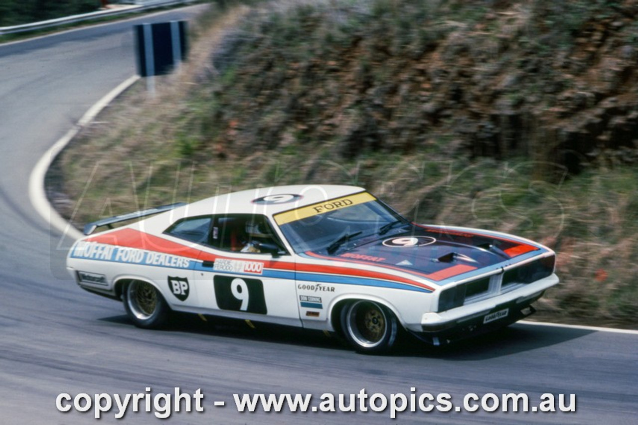 76BA10LR70452 - Allan Moffat & Vern Schuppan, Hardie Ferodo 1000, Bathurst, 1976, Ford Falcon XB GT - Photographer Lance J Ruting