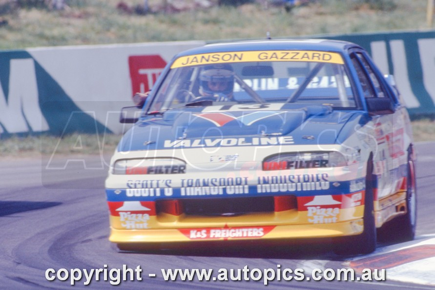92919 - Peter Janson & Peter Gazzard, 1992, Tooheys 1000, Bathurst, Commodore VL  - Photographer Ray Simpson