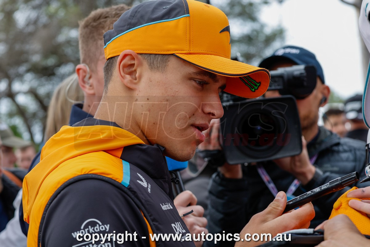 24AGP03PB3093 - Lando Norris, Formula 1 -  Rolex Australian Grand Prix,  Albert Park Grand Prix Circuit, Head Shot - Ferrari, Car #4 , 2024