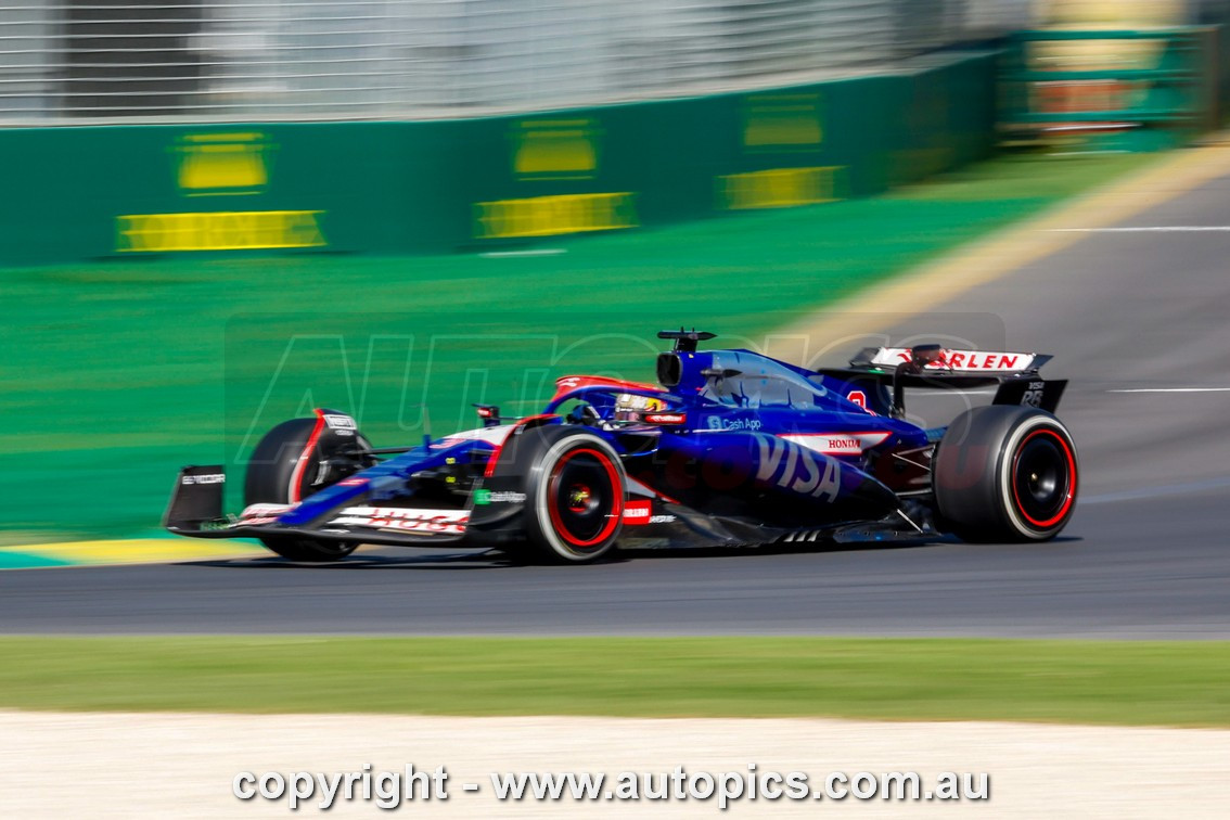 24AGP03JS3130 - Daniel Ricciardo, Formula 1 -  Rolex Australian Grand Prix,  Albert Park Grand Prix Circuit,  2024, Honda RABT, Car #3
