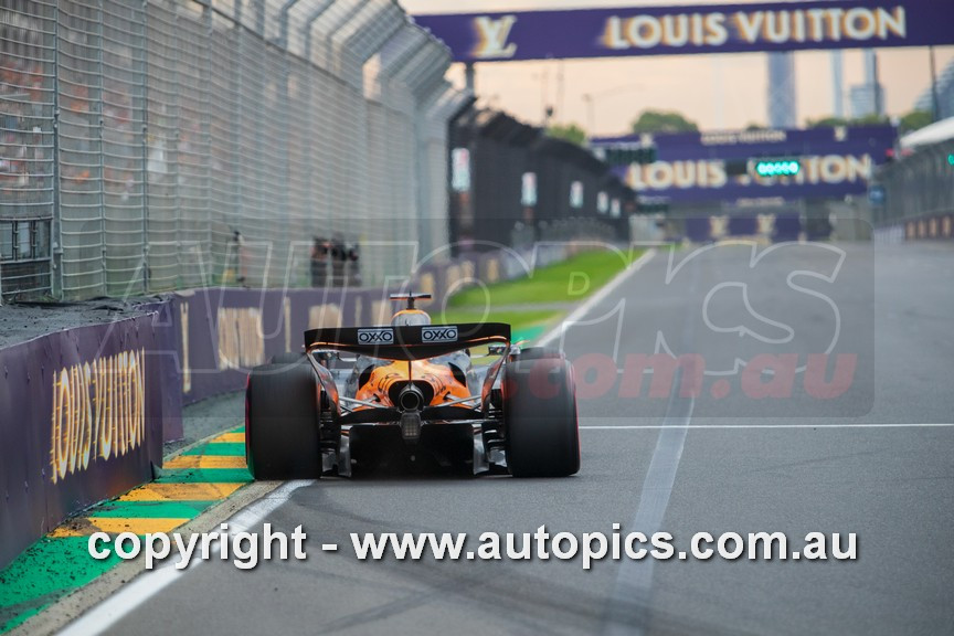 25AGP03RB3043 - Oscar Piastri, Formula 1 Louis Vuitton Australian Grand Prix, Melbourne Grand Prix Circuit, 14–16th of March, 2025, McLaren-Mercedes