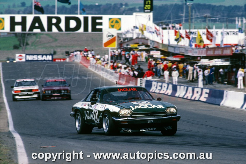 85BA10LR7003 - John Goss & Armin Hahne, James Hardie 1000, Bathurst, 1985, Jaguar XJ-S - Photographer Lance J Ruting