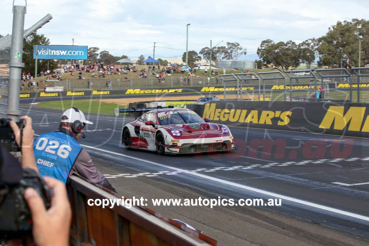 26BA02JS5020 - Meguiar's Bathurst 12 Hour, Mount Panorama, 2026, Dorian Boccolacci, Anders Fjordbach & Kerong Li - Porsche 911 GT3 R (992) - RUNNERS - UP! - Photographer James Smith