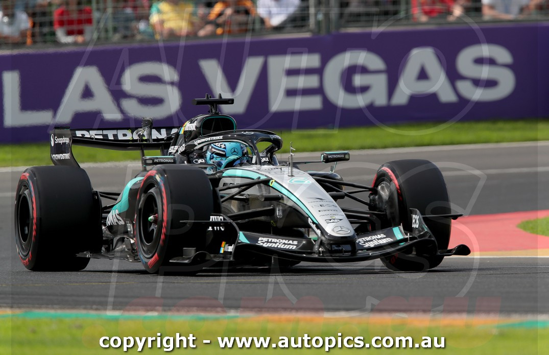 26AGP03JS3009 - George Russell, Mercedes AMG F1 W17, Formula 1, QATAR Airways Australian Grand Prix, Albert Park Grand Prix Circuit, 2026, Winner - Photographer James Smith