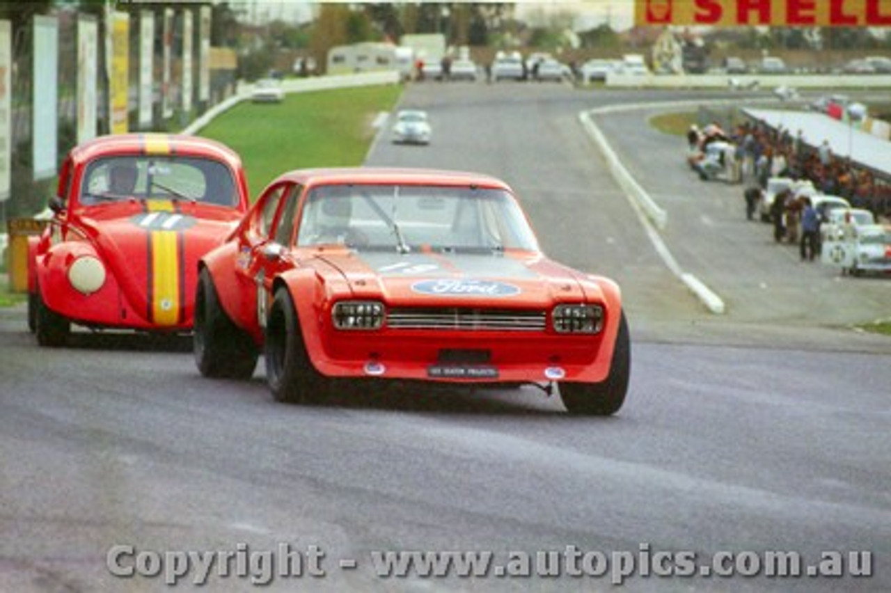 70196 - David Robertson Ford Capri 302 / Barry Coutts Volkswagen - Sandown 13th September 1970 - Photographer Jeff Nield