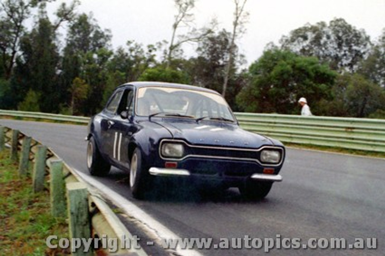 71165 -Bill Fanning  Ford Escort T/C  - Warwick Farm 21st November 1971 - Photographer Jeff Nield