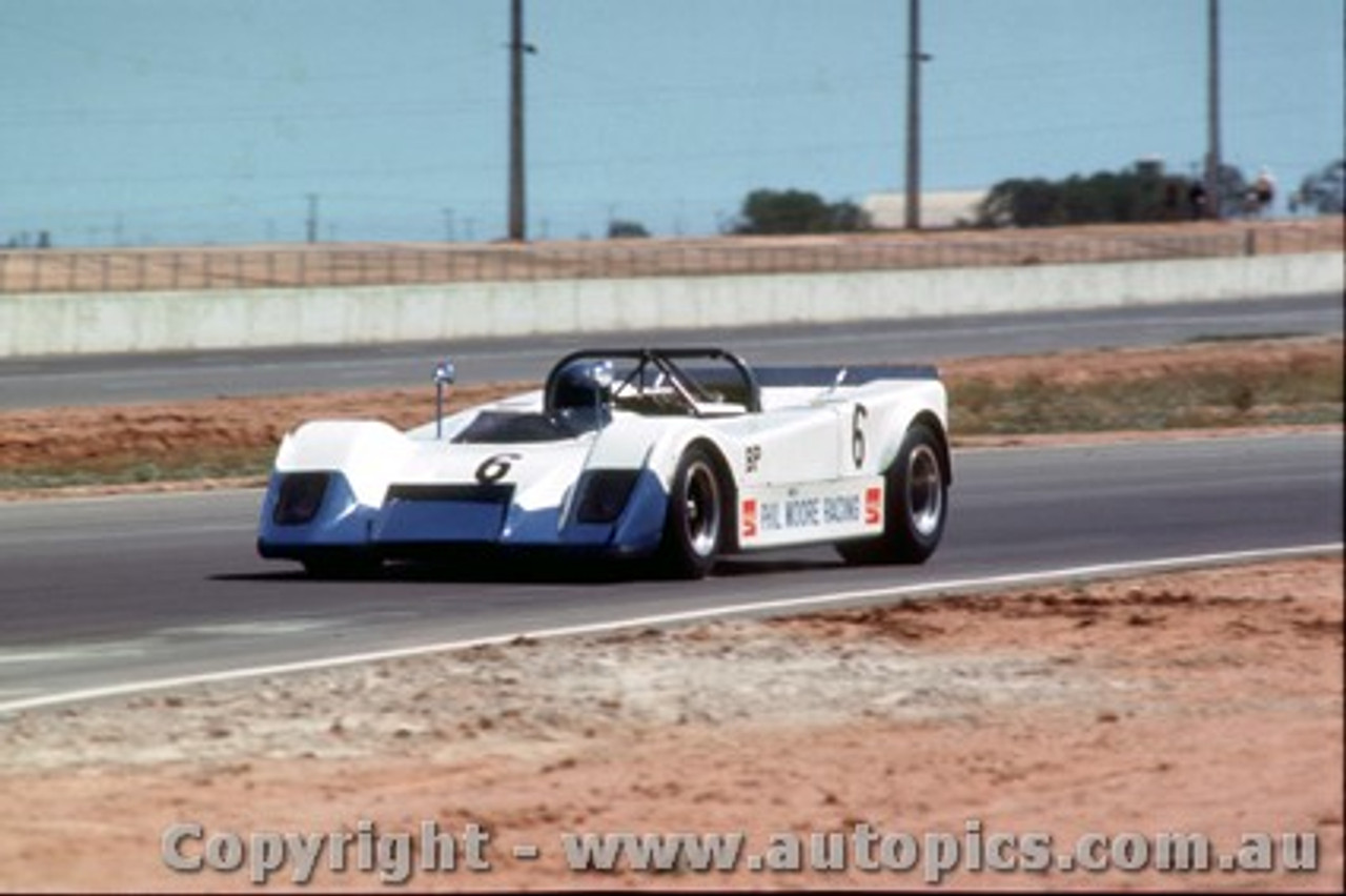 72425 - P. Moore Elfin 360 Repco V8 - Adelaide 27th February 1972 - Photographer Jeff Nield