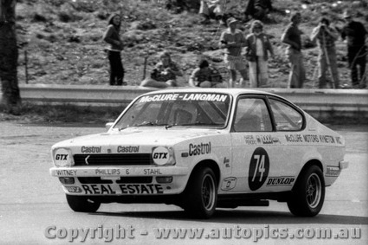 B. McClure / D. Langman Holden Gemini  -  Bathurst 1978