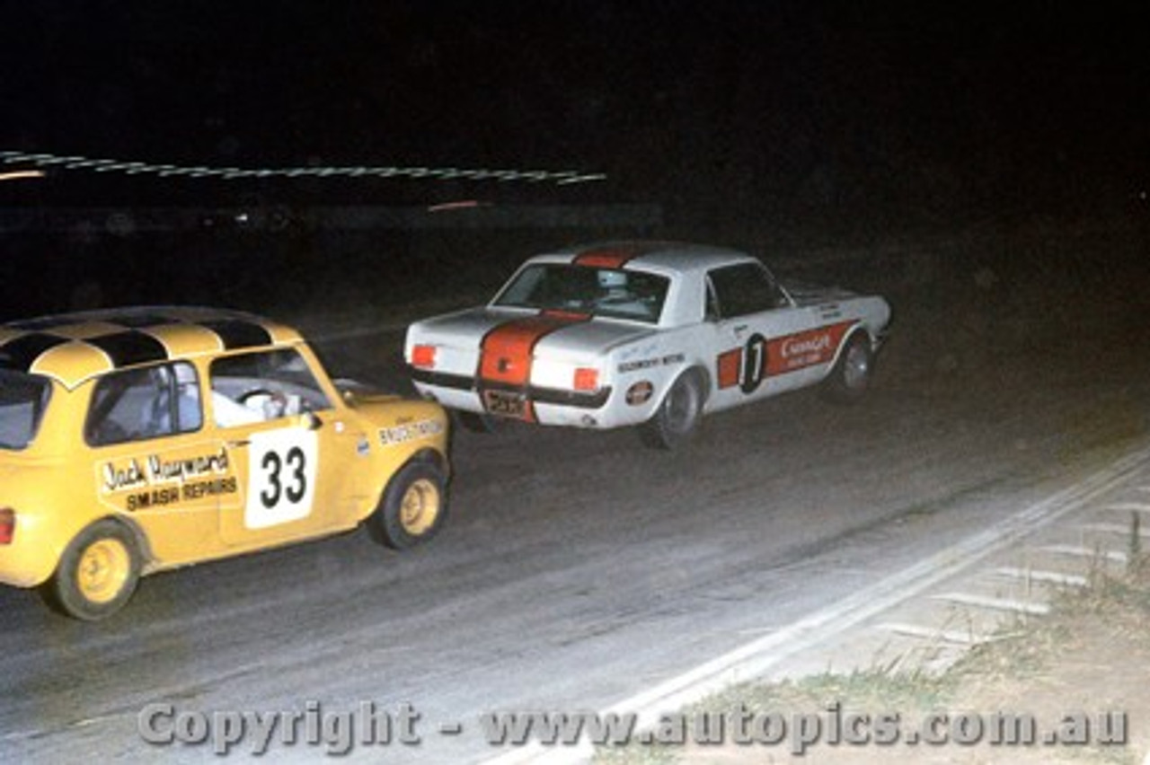 70232 - K. Aunger Ford Mustang  / B. Taylor  Morris Mini - Oran Park 3rd January 1970